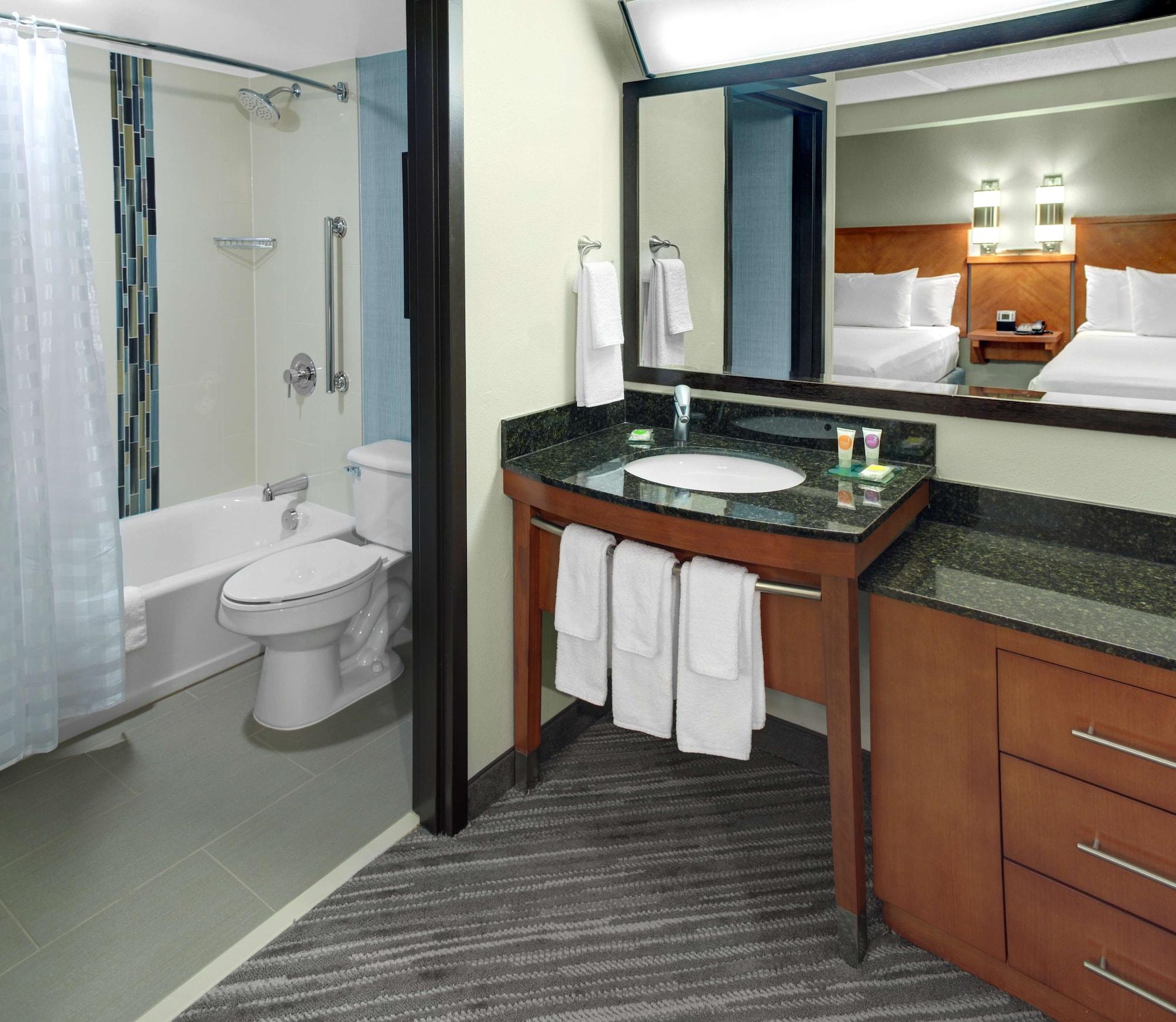 Hyatt Place Louisville-East Exterior foto