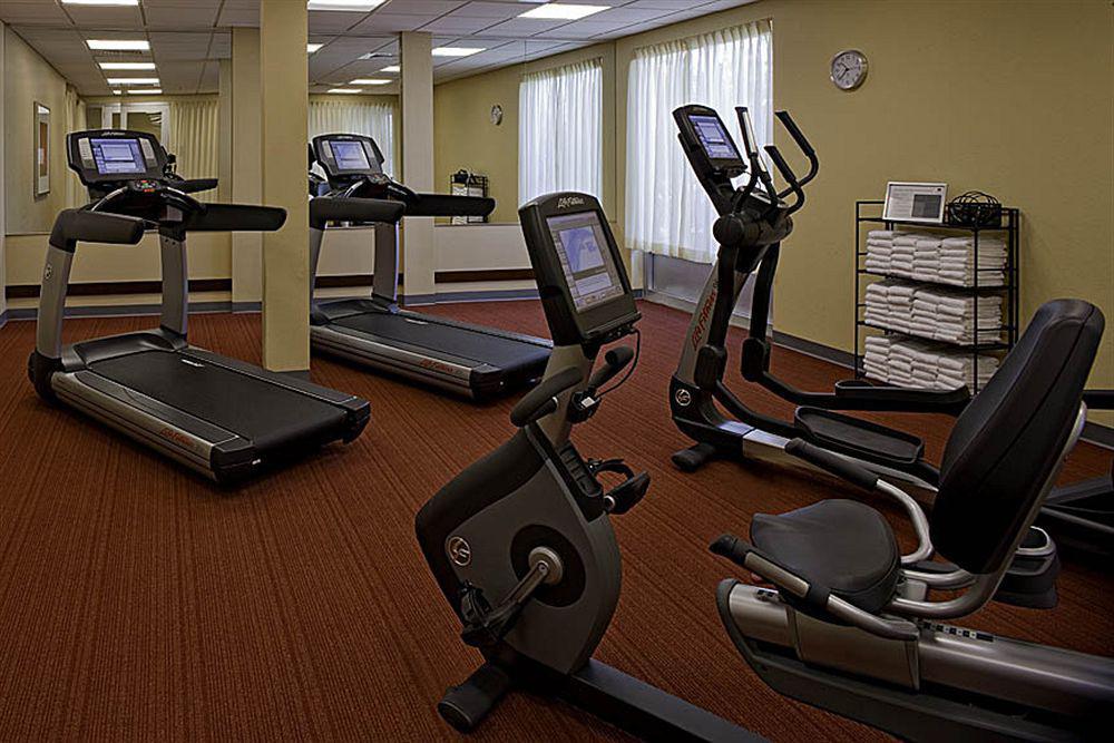 Hyatt Place Louisville-East Facilidades foto